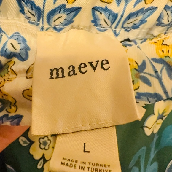 Maeve Floral Pull on Pants in Green and Blue floral - Picture 7 of 8